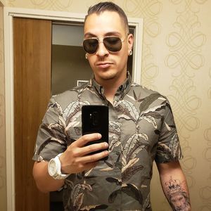 Meet your Posher, Albert